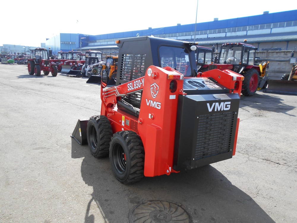 Мини-погрузчик VMG SSL830-Y - Купить в Москве по доступной цене